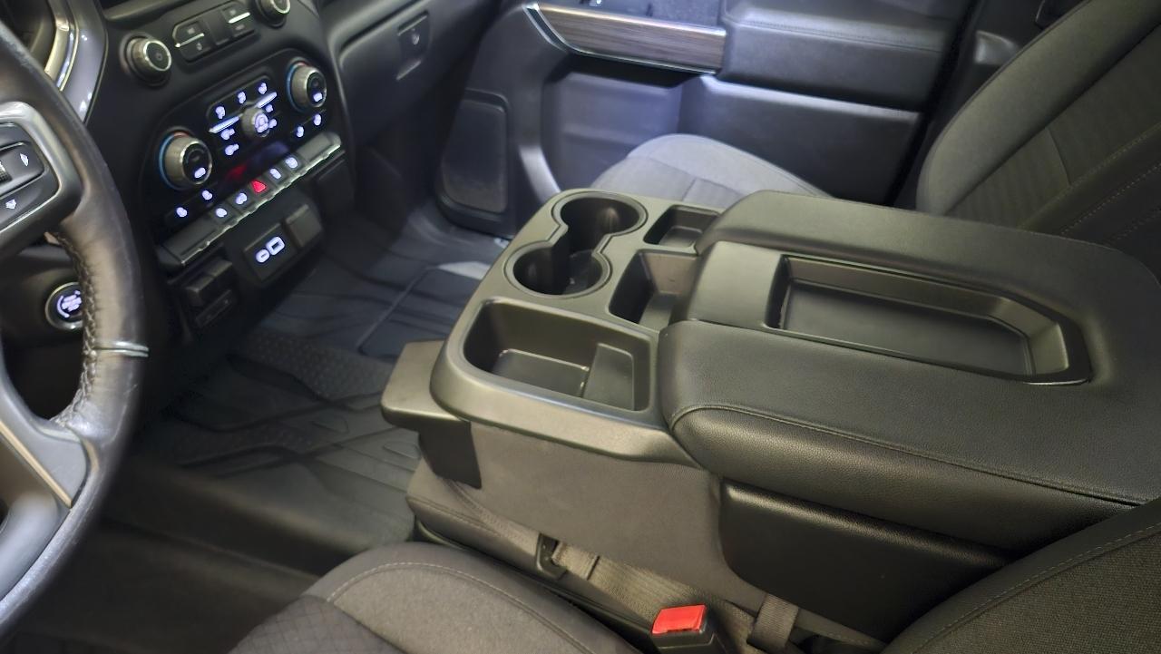 Chevrolet Silverado 1500 Limited LT Crew Cab 4WD 2022