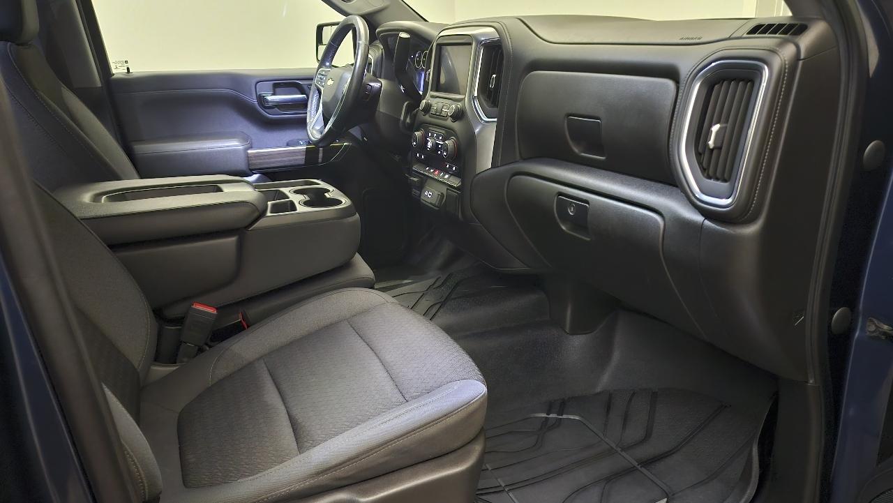 Chevrolet Silverado 1500 Limited LT Crew Cab 4WD 2022