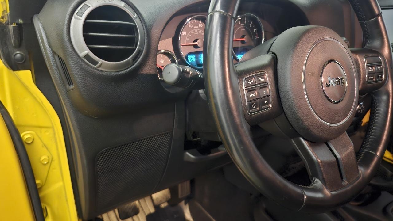 Jeep Wrangler Unlimited Willys 4x4 2015