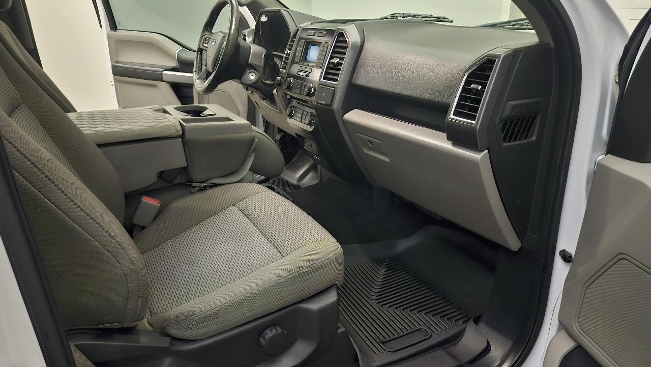 Ford F-150 XLT SuperCrew 4WD 2015