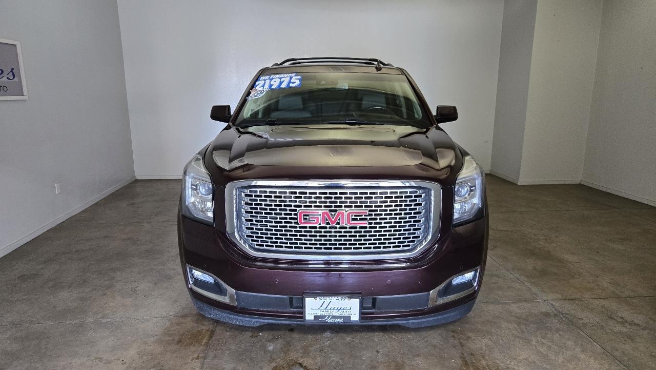 GMC Yukon Denali 4WD 2017