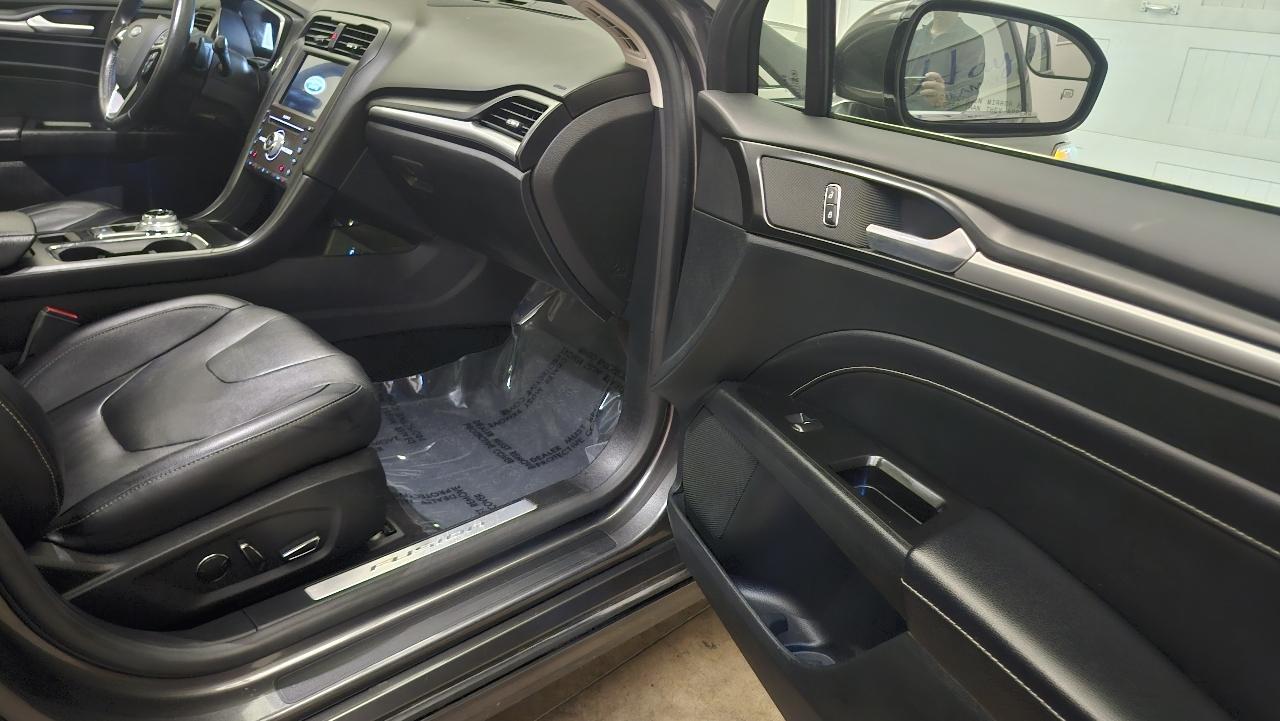 Ford Fusion Titanium 2017