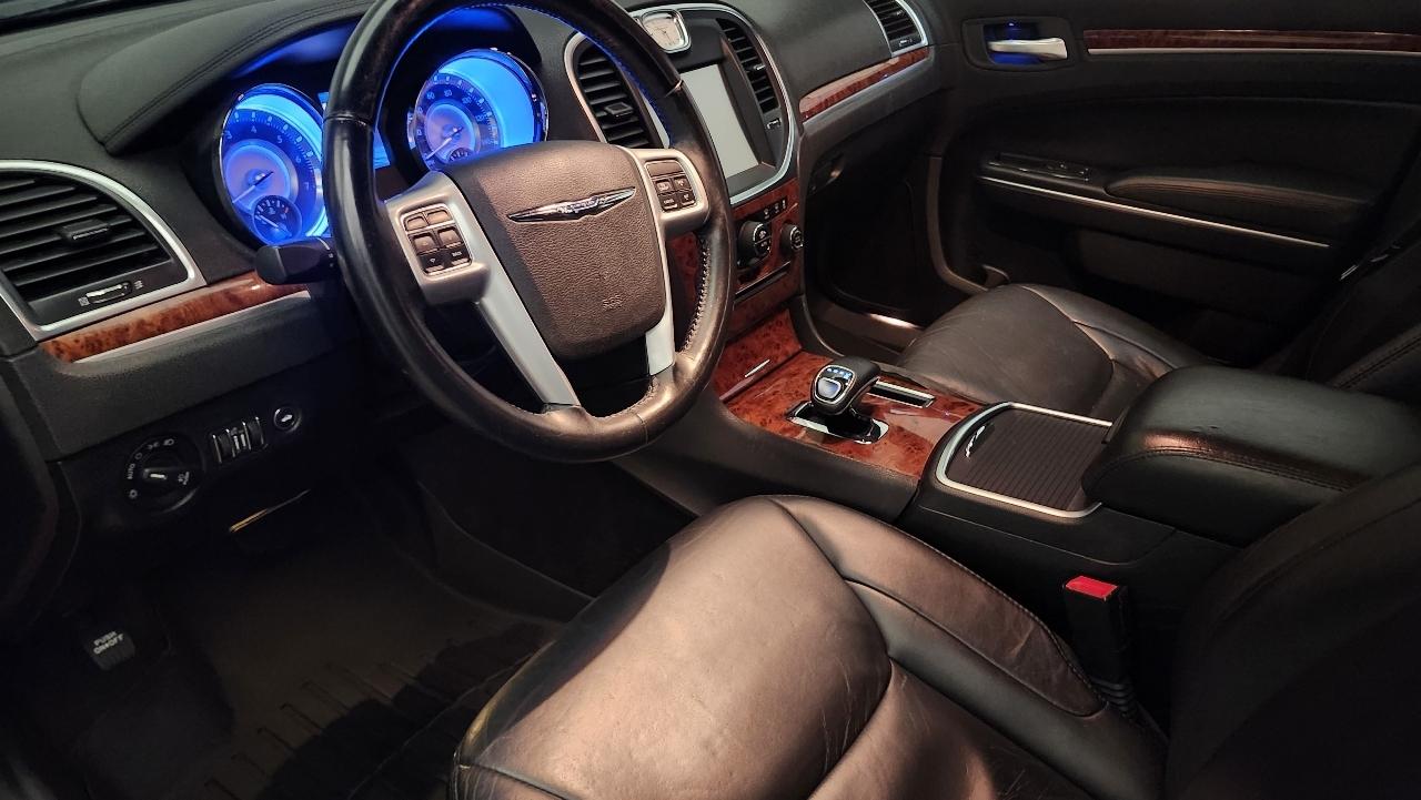 Chrysler 300 RWD 2014