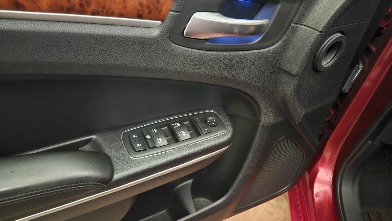 Chrysler 300 RWD 2014