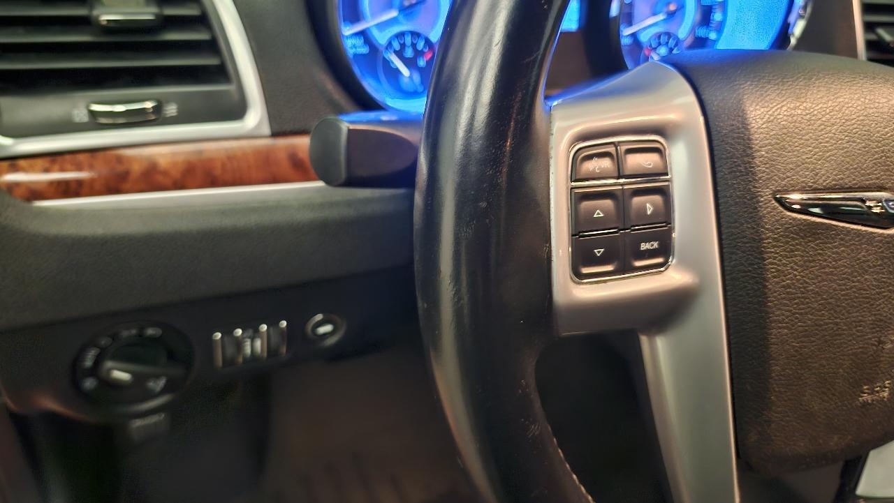 Chrysler 300 RWD 2014