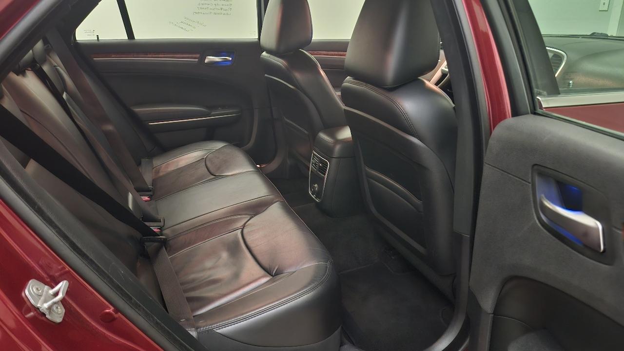 Chrysler 300 RWD 2014