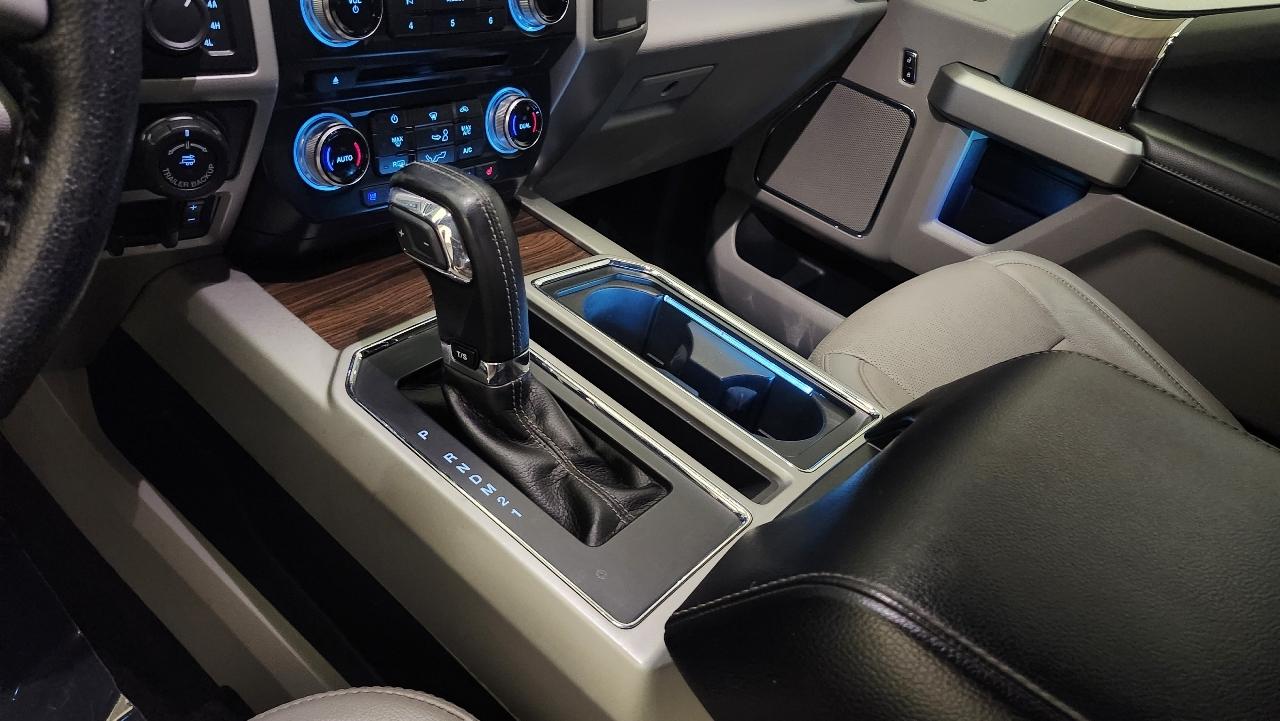 Ford F-150 Lariat SuperCrew 4WD 2016