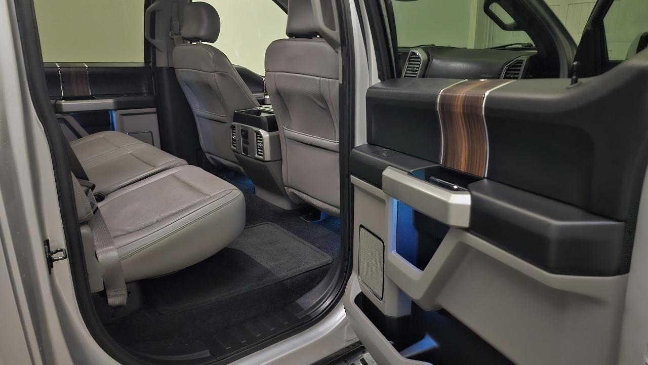 Ford F-150 Lariat SuperCrew 4WD 2016