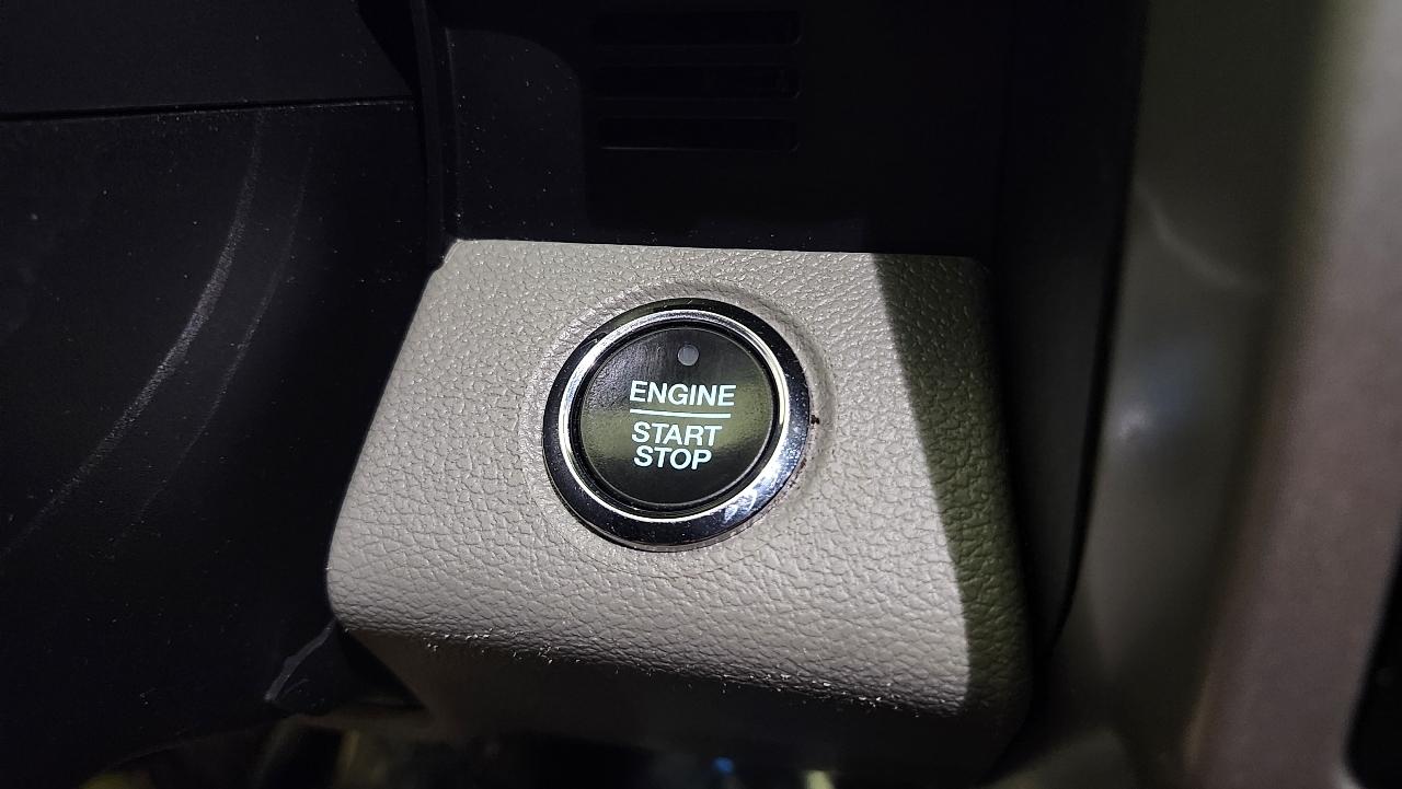 Ford F-150 Lariat SuperCrew 4WD 2016