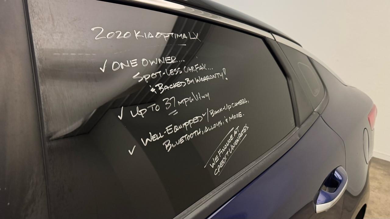 Kia Optima LX 2020