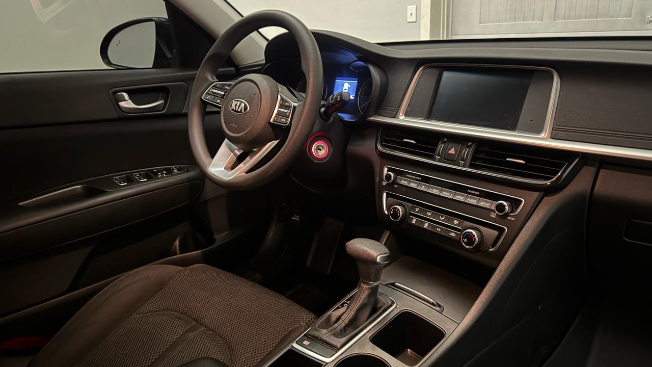 Kia Optima LX 2020