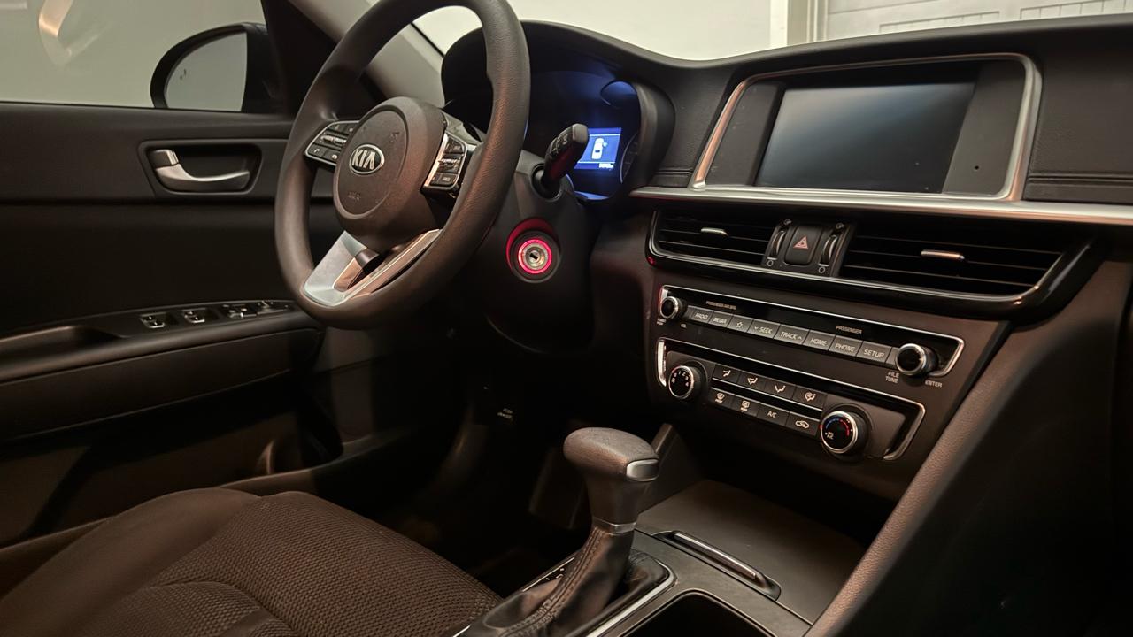 Kia Optima LX 2020