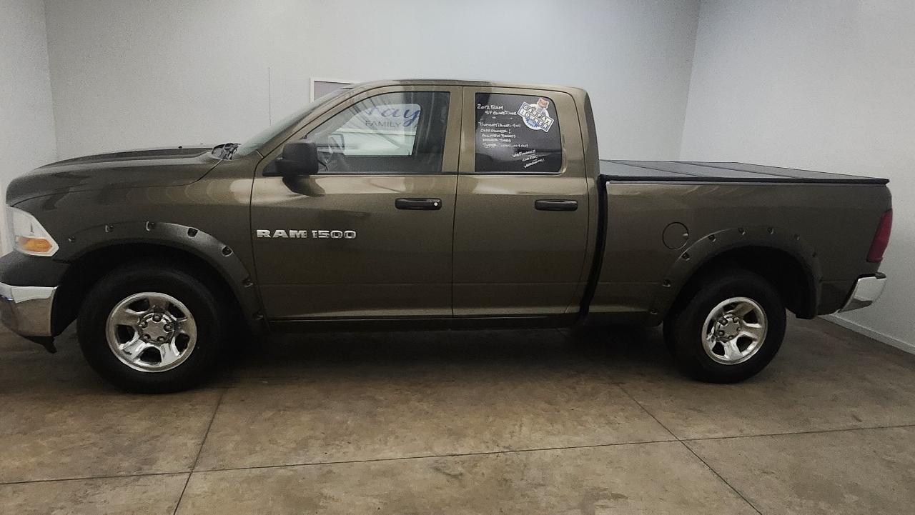 RAM 1500 ST Quad Cab 4WD 2012