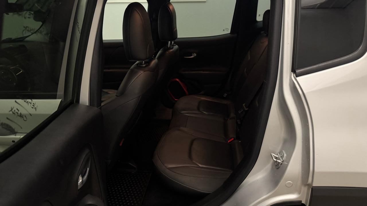 Jeep Renegade Trailhawk 2016