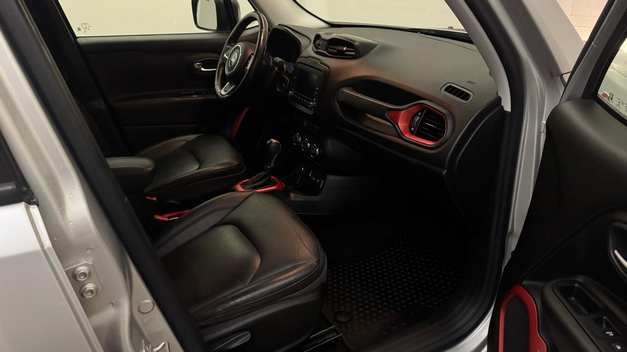 Jeep Renegade Trailhawk 2016