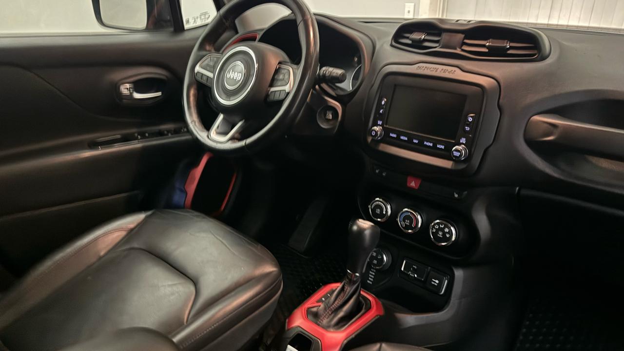 Jeep Renegade Trailhawk 2016