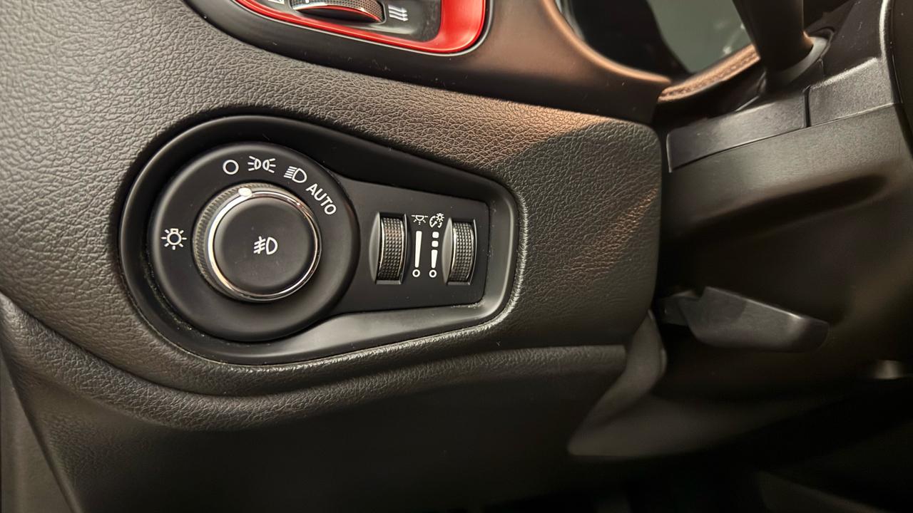 Jeep Renegade Trailhawk 2016