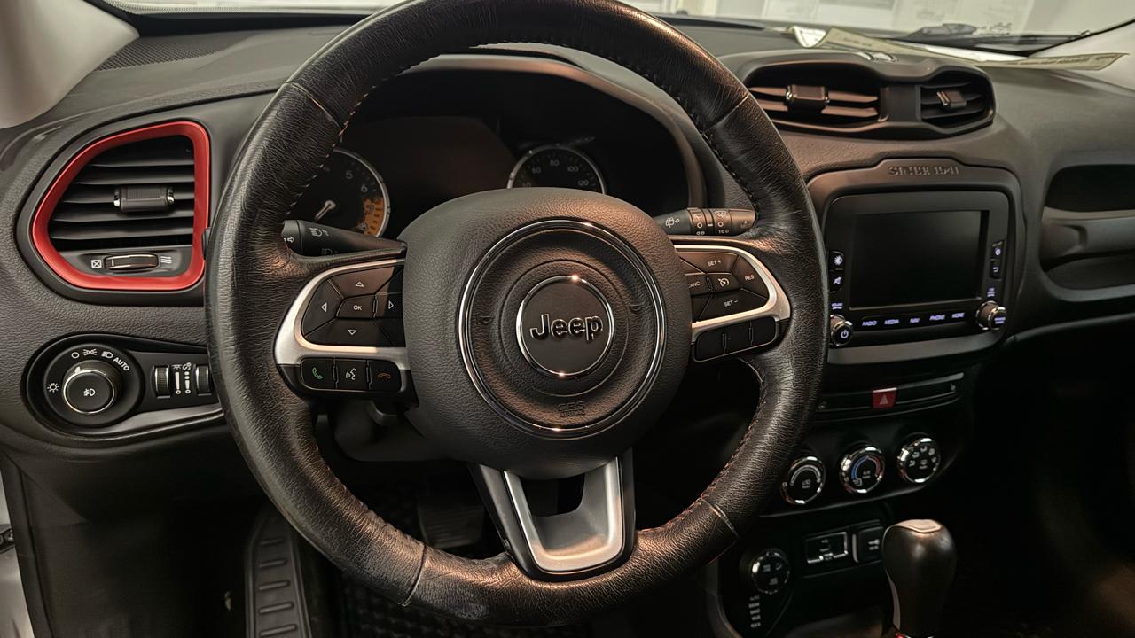 Jeep Renegade Trailhawk 2016