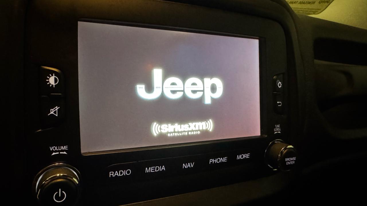 Jeep Renegade Trailhawk 2016