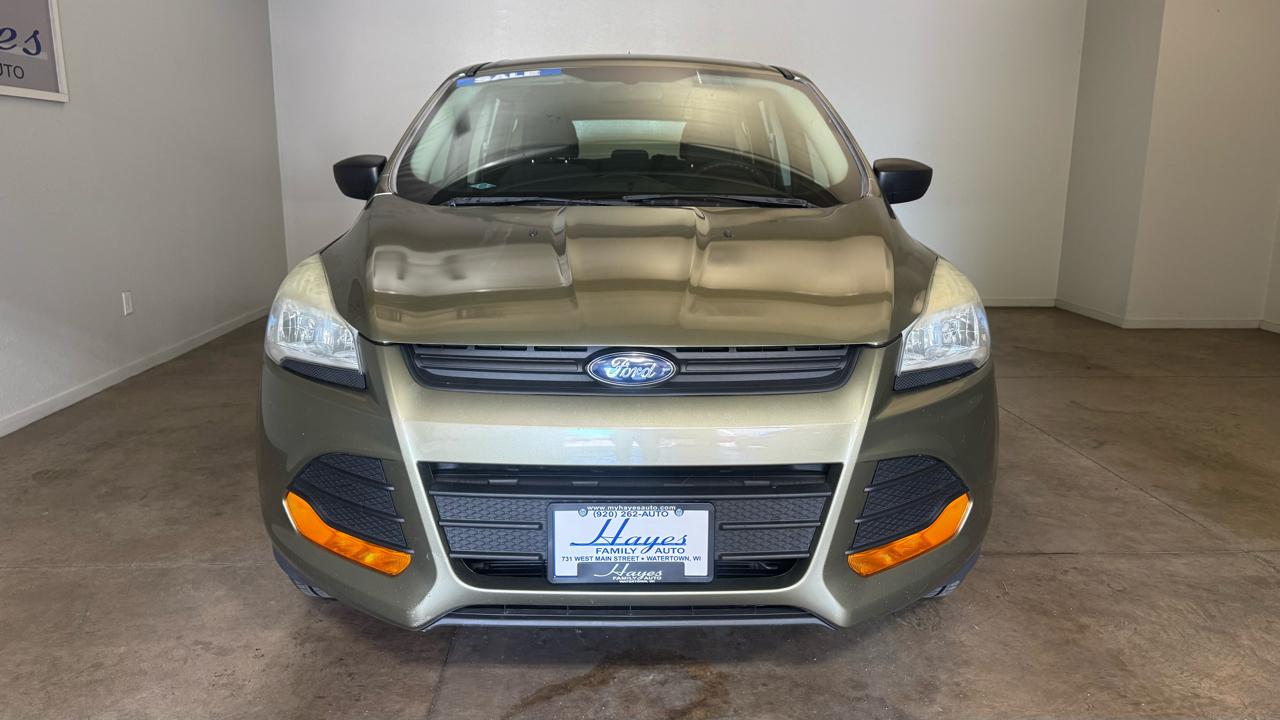 Ford Escape S 2013