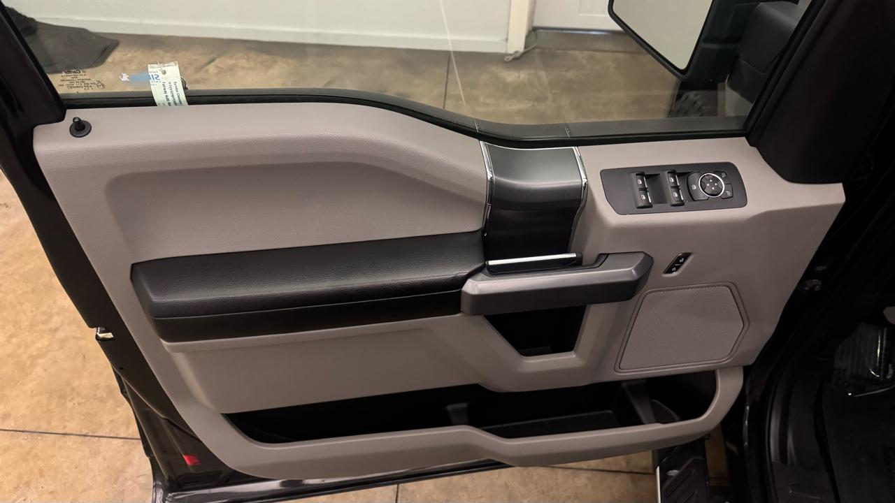 Ford F-150 XLT SuperCab 4WD 2015