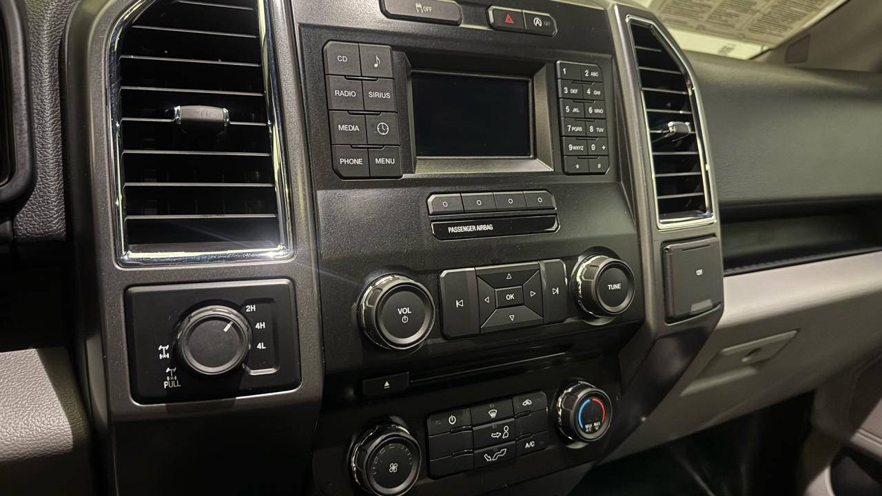 Ford F-150 XLT SuperCab 4WD 2015