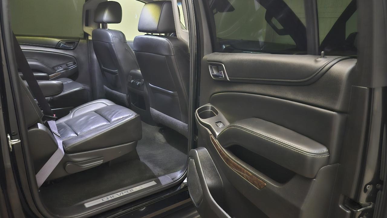 Chevrolet Suburban LT 4WD 2017