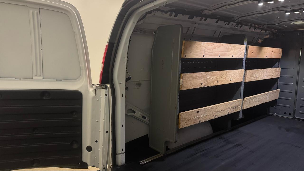 Chevrolet Express 2500 Cargo 2020
