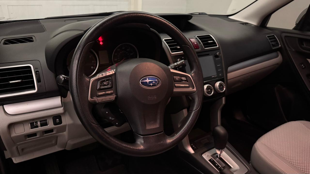 Subaru Forester 2.5i Premium PZEV CVT 2016