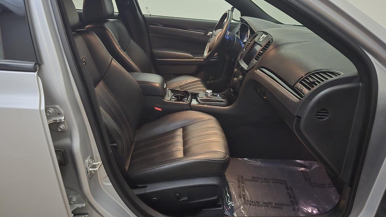Chrysler 300 S 2021