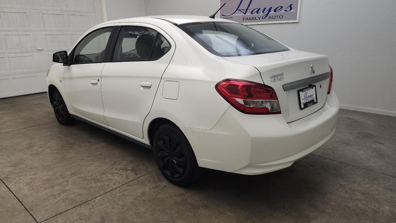 Mitsubishi Mirage G4 ES 5M 2020