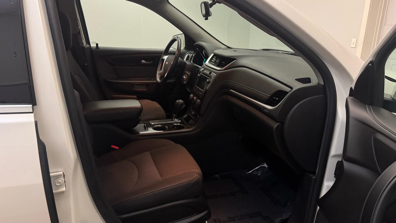 Chevrolet Traverse LT AWD 2015