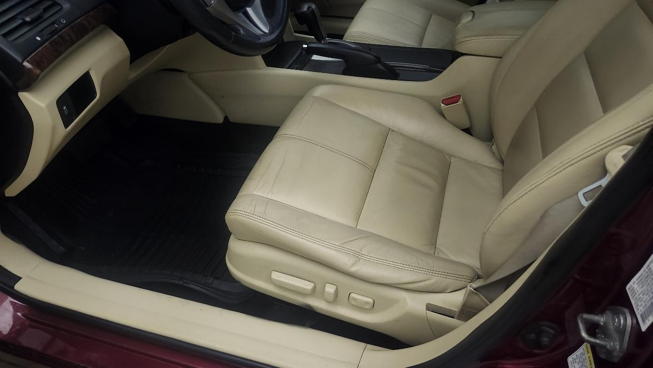 Honda Accord Crosstour  2011