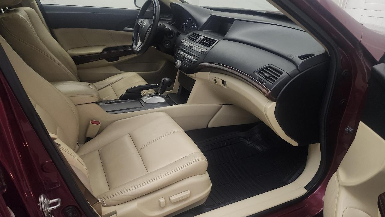 Honda Accord Crosstour  2011