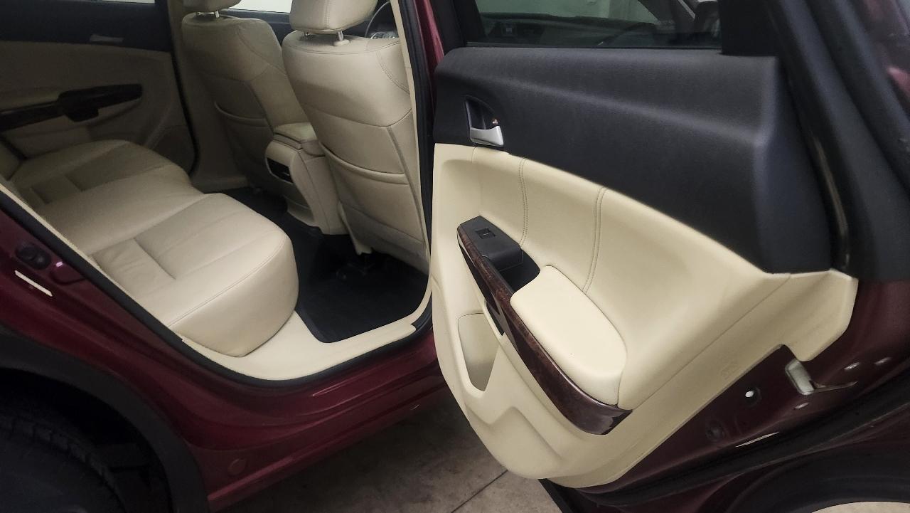 Honda Accord Crosstour  2011