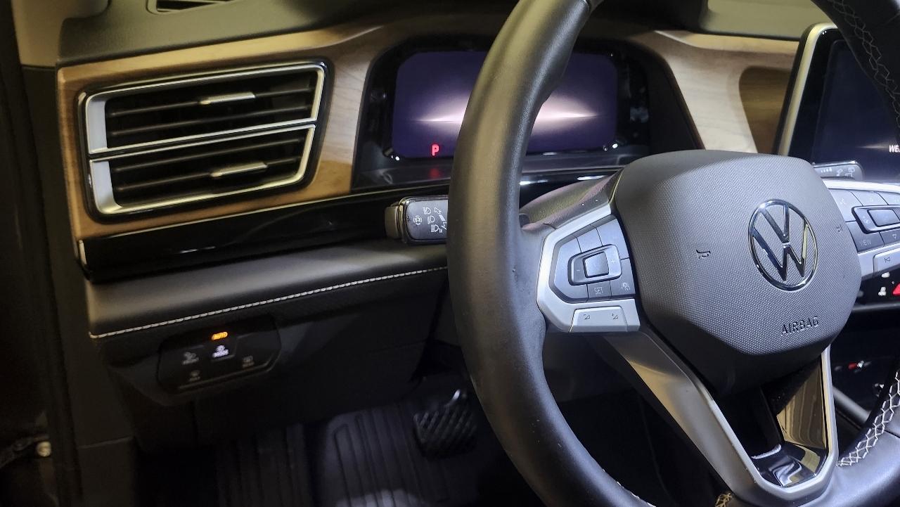 Volkswagen Atlas SE 2025