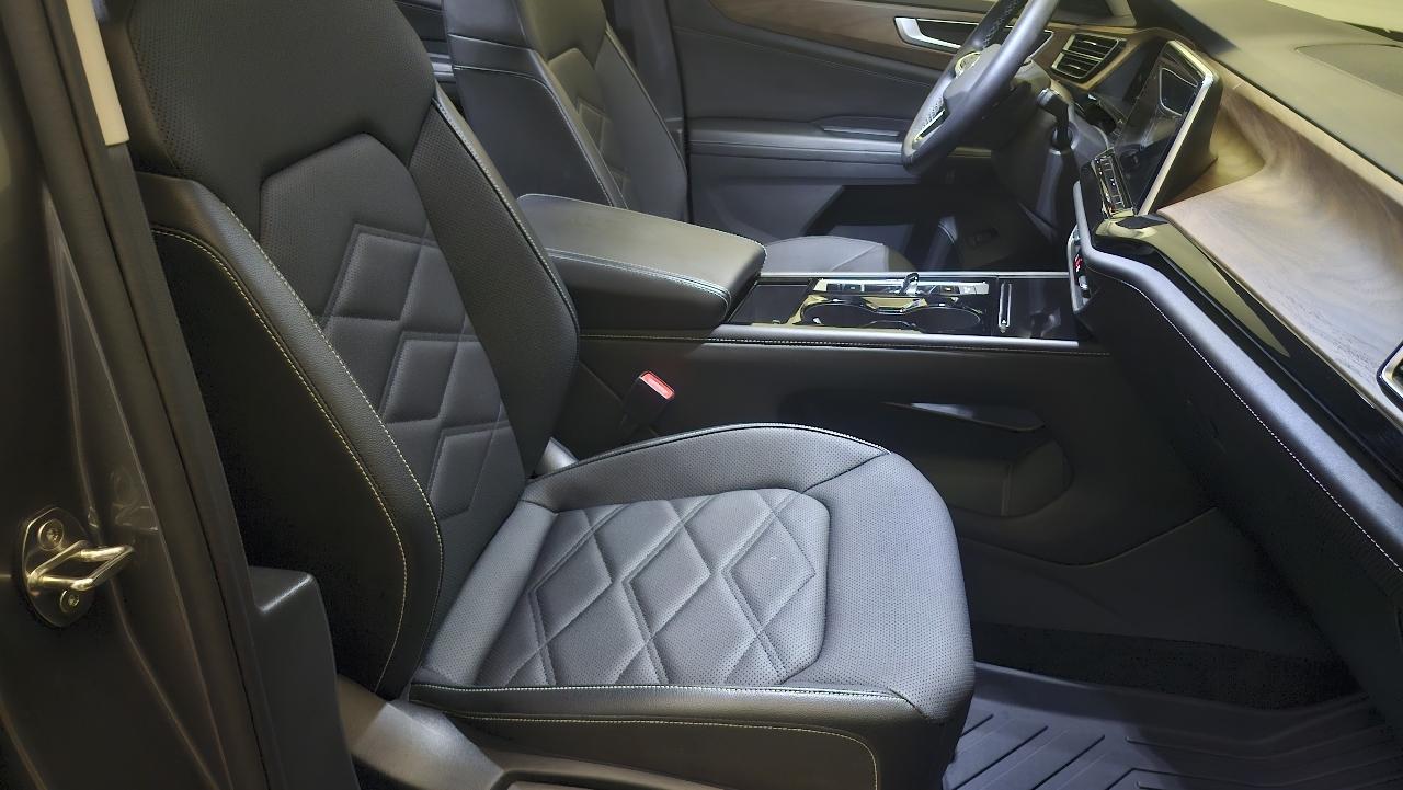 Volkswagen Atlas SE 2025