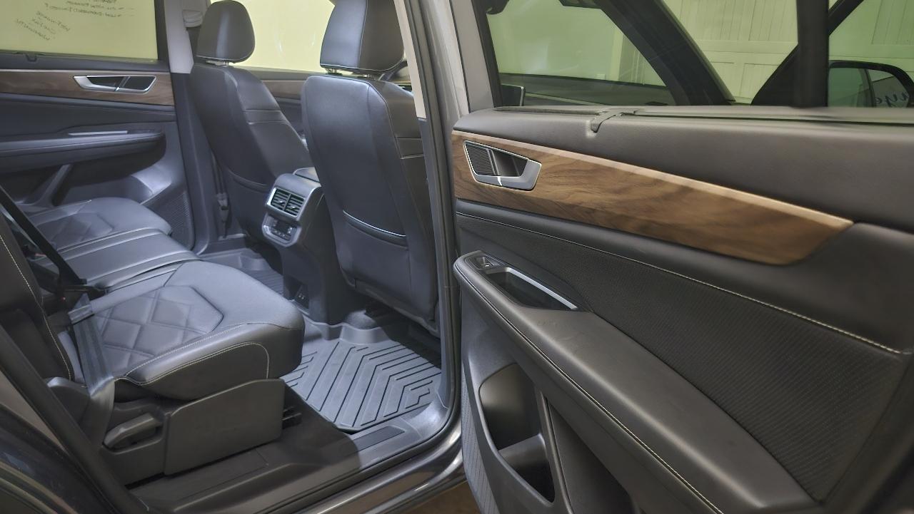 Volkswagen Atlas SE 2025