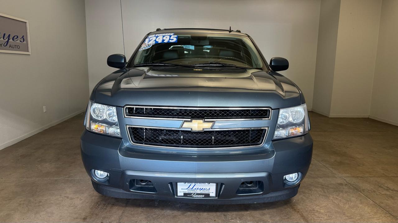 Chevrolet Avalanche LT 4WD 2011