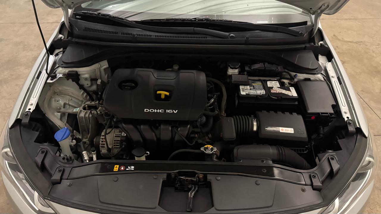 Hyundai Elantra SE 2017