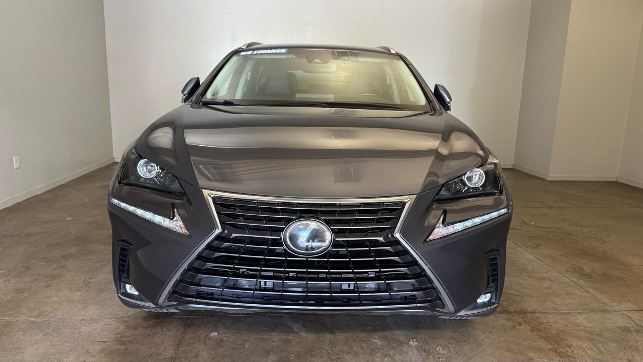 Lexus NX 300  2019