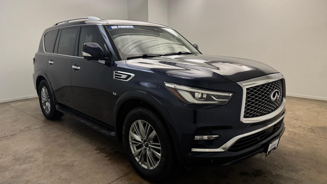 Infiniti QX80 LUXE 2019