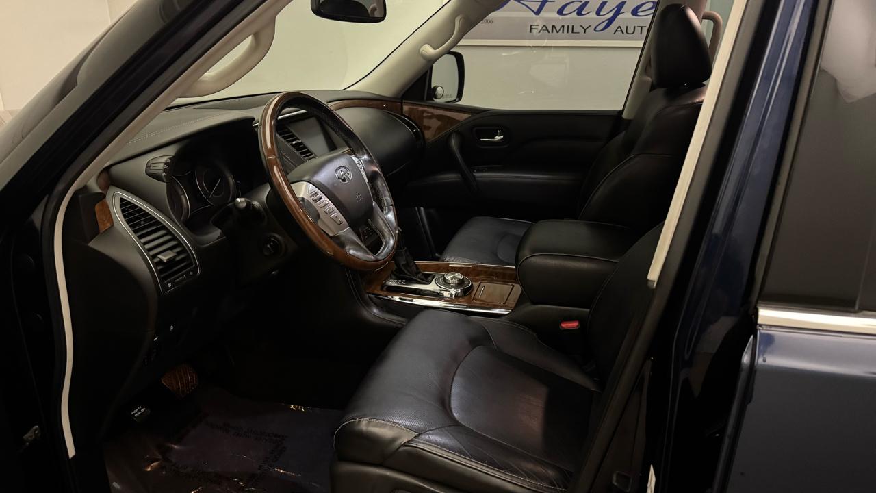 Infiniti QX80 LUXE 2019