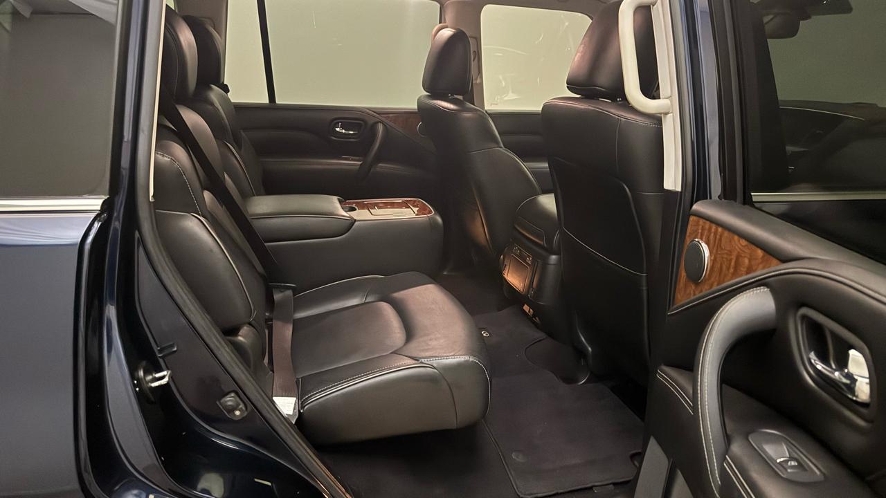 Infiniti QX80 LUXE 2019