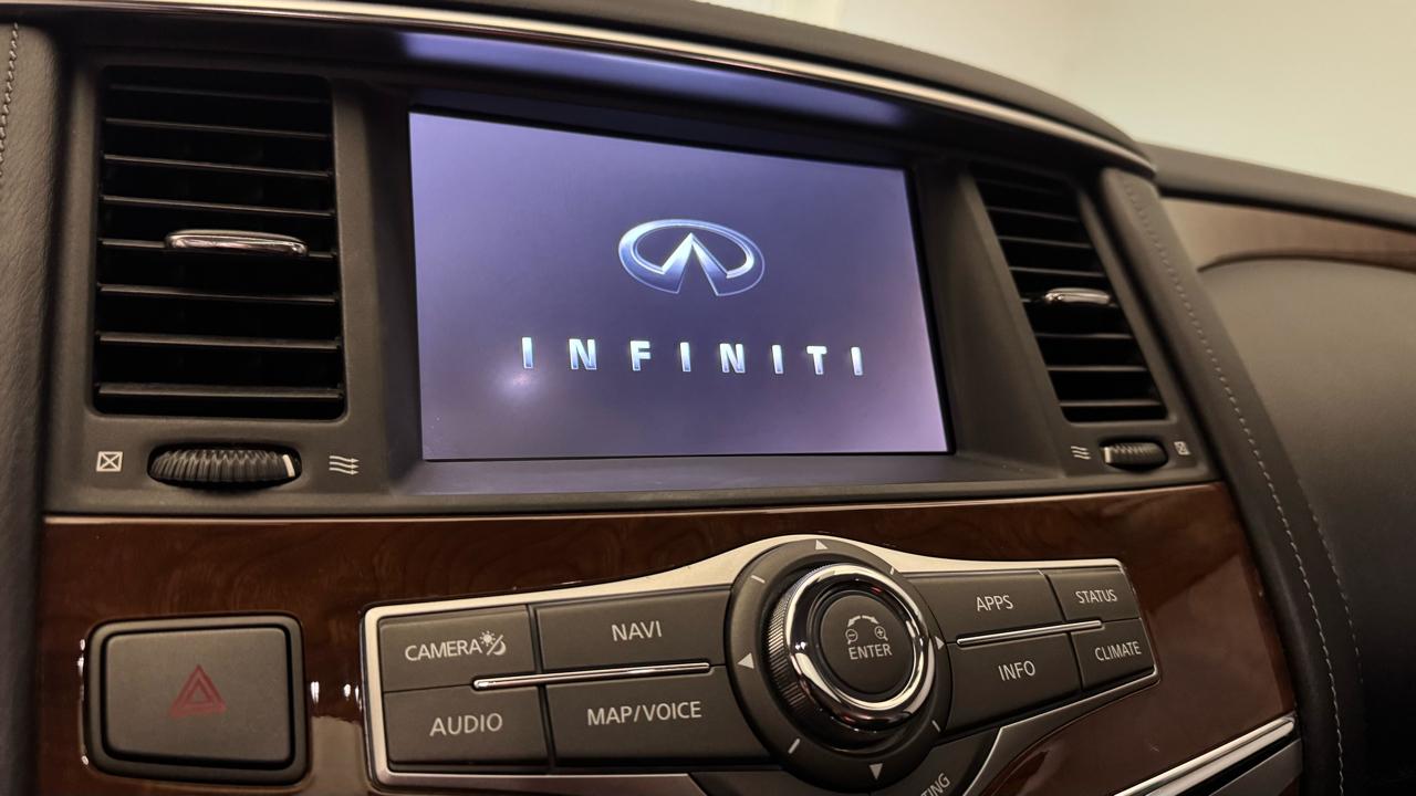Infiniti QX80 LUXE 2019