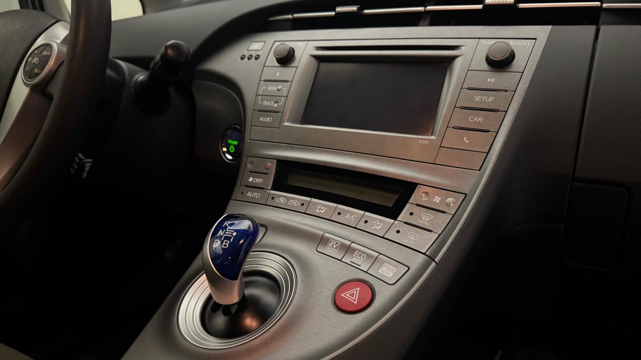 Toyota Prius Prius II 2012