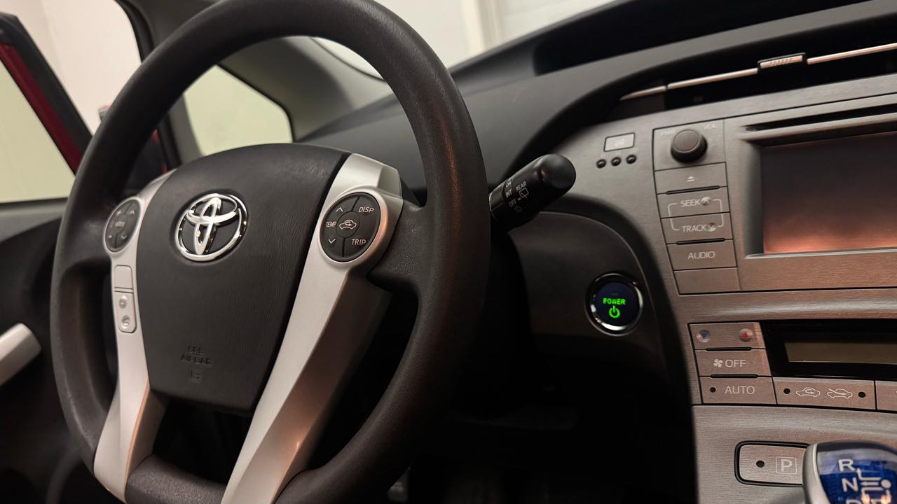 Toyota Prius Prius II 2012