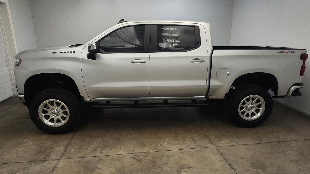 Chevrolet Silverado 1500 LT Crew Cab 4WD 2020
