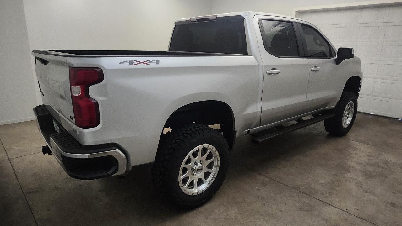 Chevrolet Silverado 1500 LT Crew Cab 4WD 2020