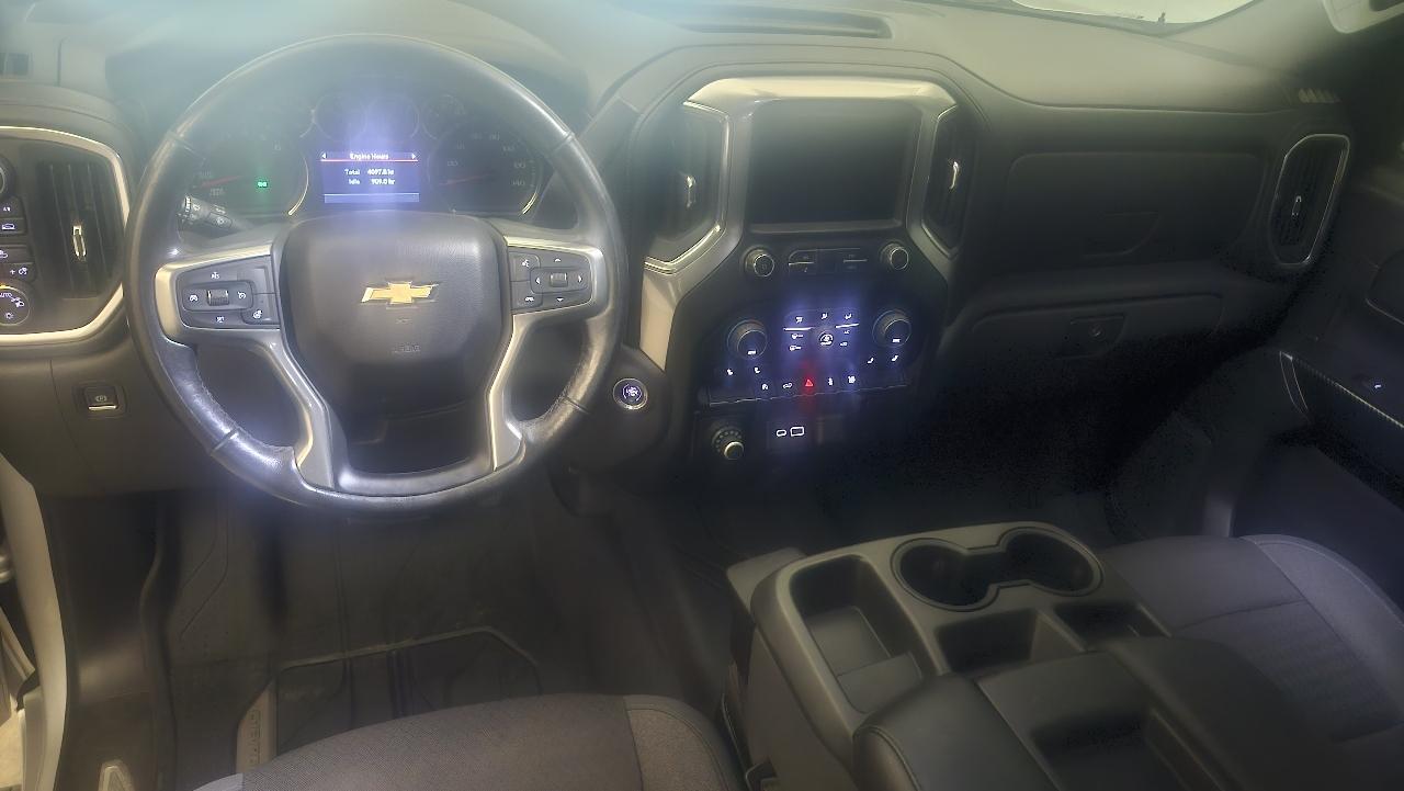 Chevrolet Silverado 1500 LT Crew Cab 4WD 2020